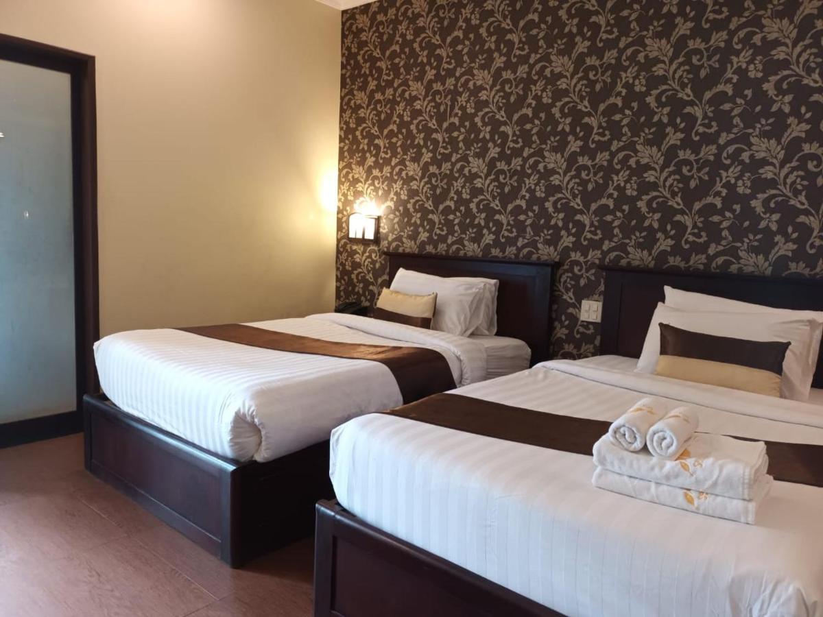 Seasons Riverside Hotel Wientian Zewnętrze zdjęcie