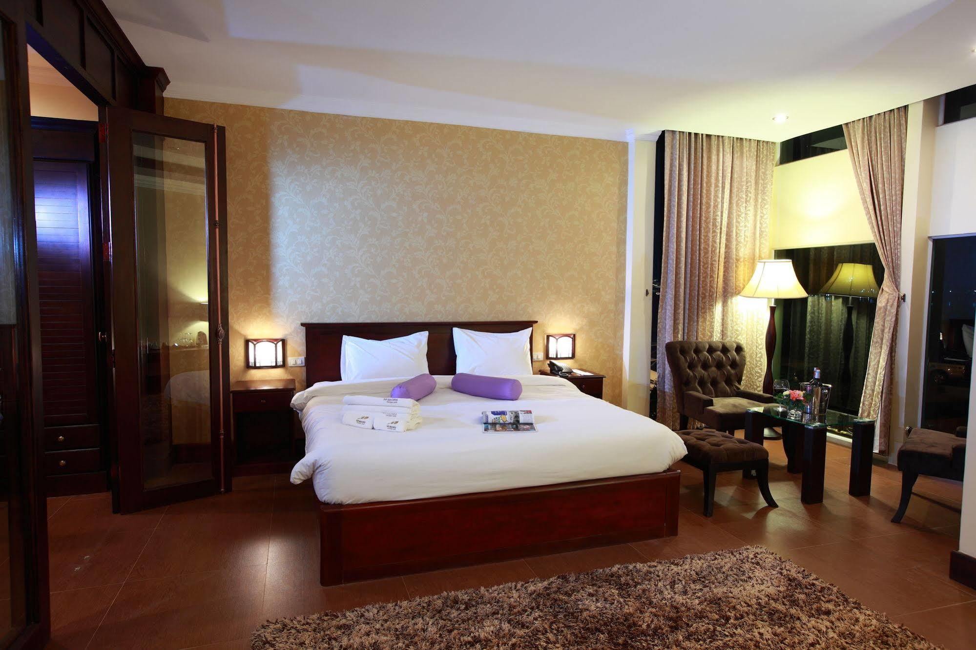 Seasons Riverside Hotel Wientian Zewnętrze zdjęcie